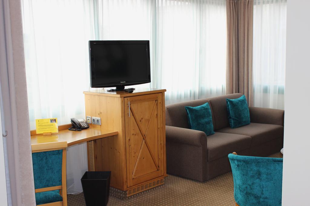 Hotel Landhaus Feckl Ehningen Luaran gambar
